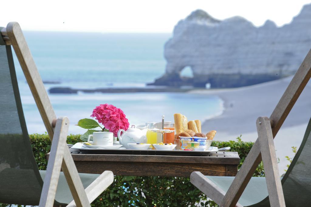 Dormy House Hotel 3*